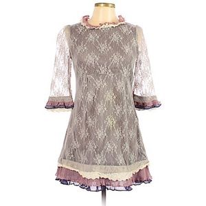NWT✨Trinity✨ lace dress